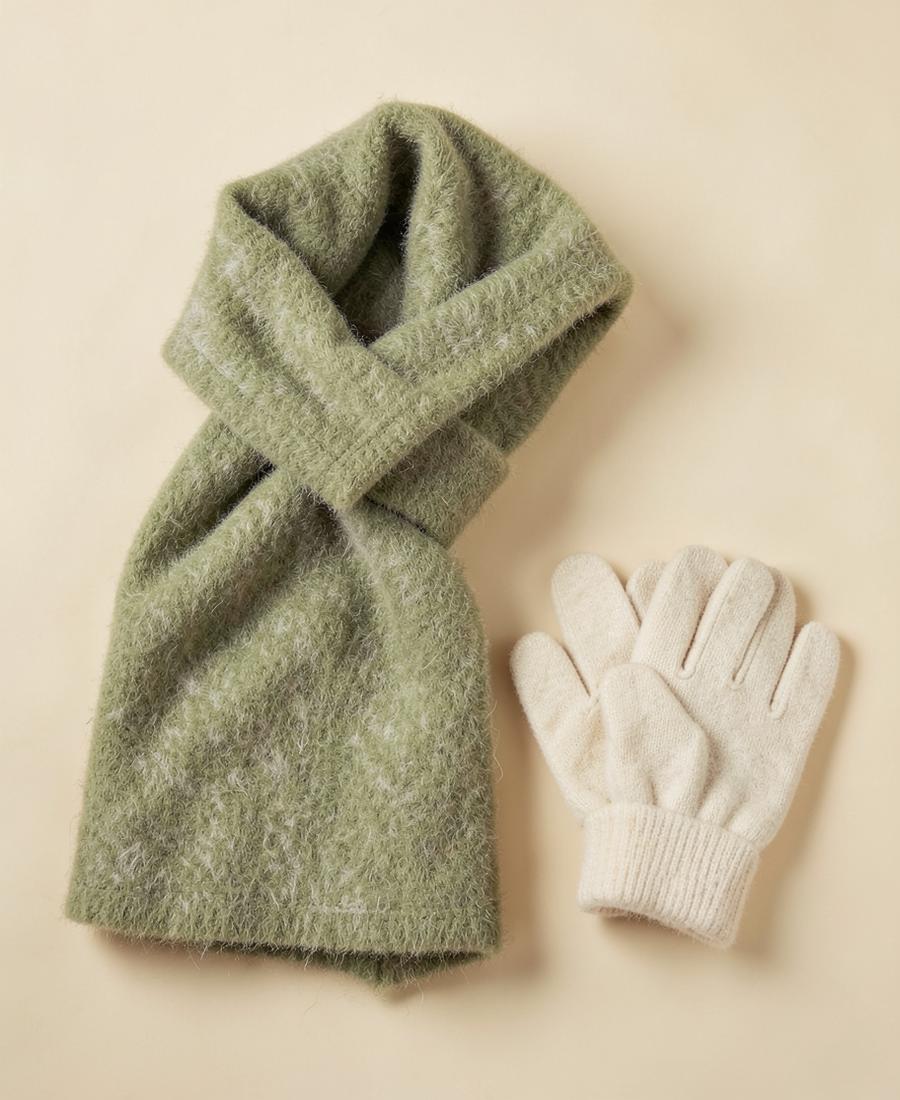 Hearth Scarf & Glove Set